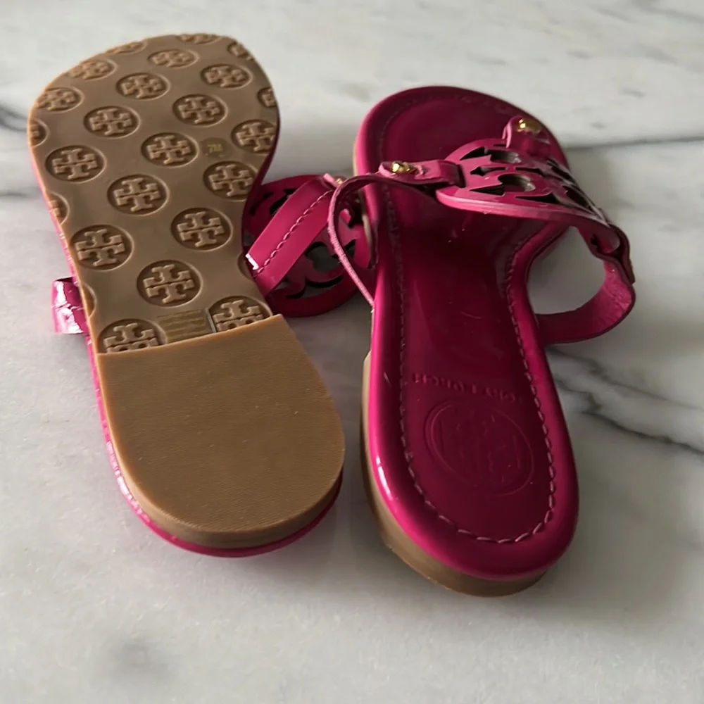 Tory Burch brand new. slides fusia beautiful color - Picture 4 of 5
